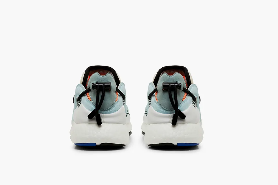 y-3-toggle-boost_blue_03.jpg