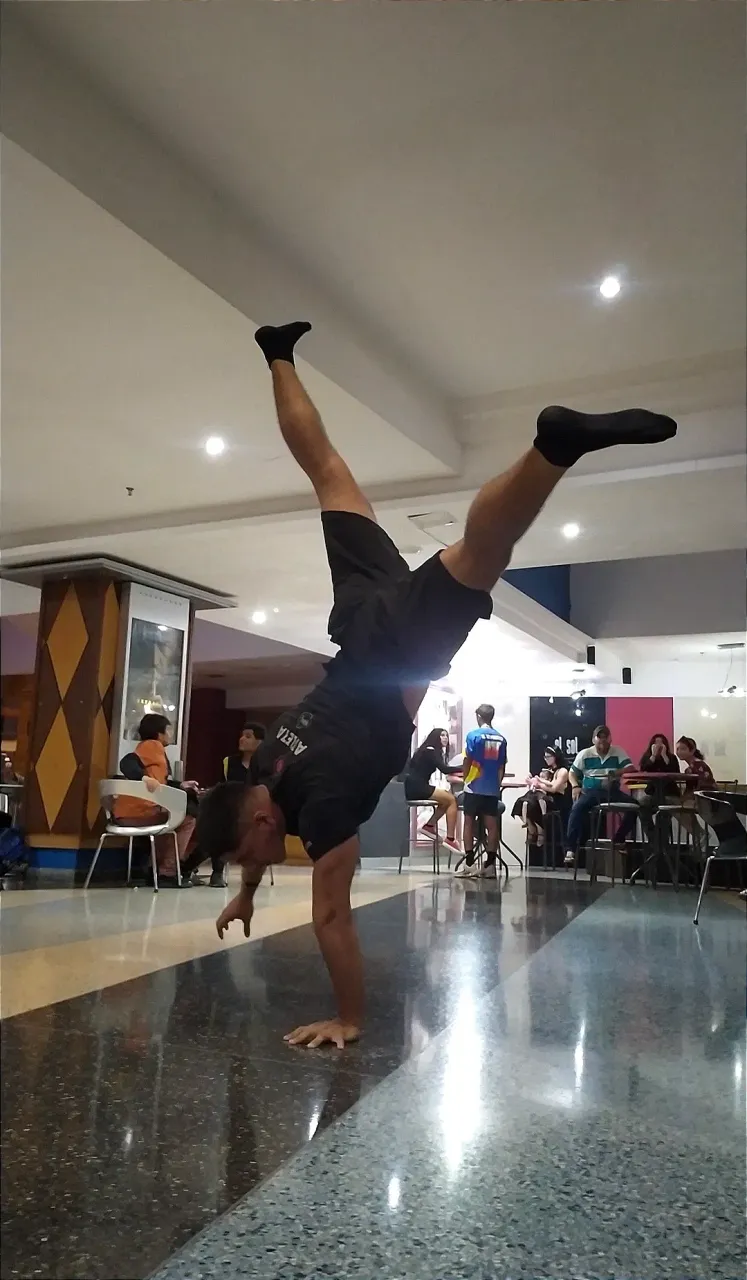 WEFSGlAteSoaTkLL_Screenshot_2024-11-17-23-07-48-709_com.miui.gallery.webp