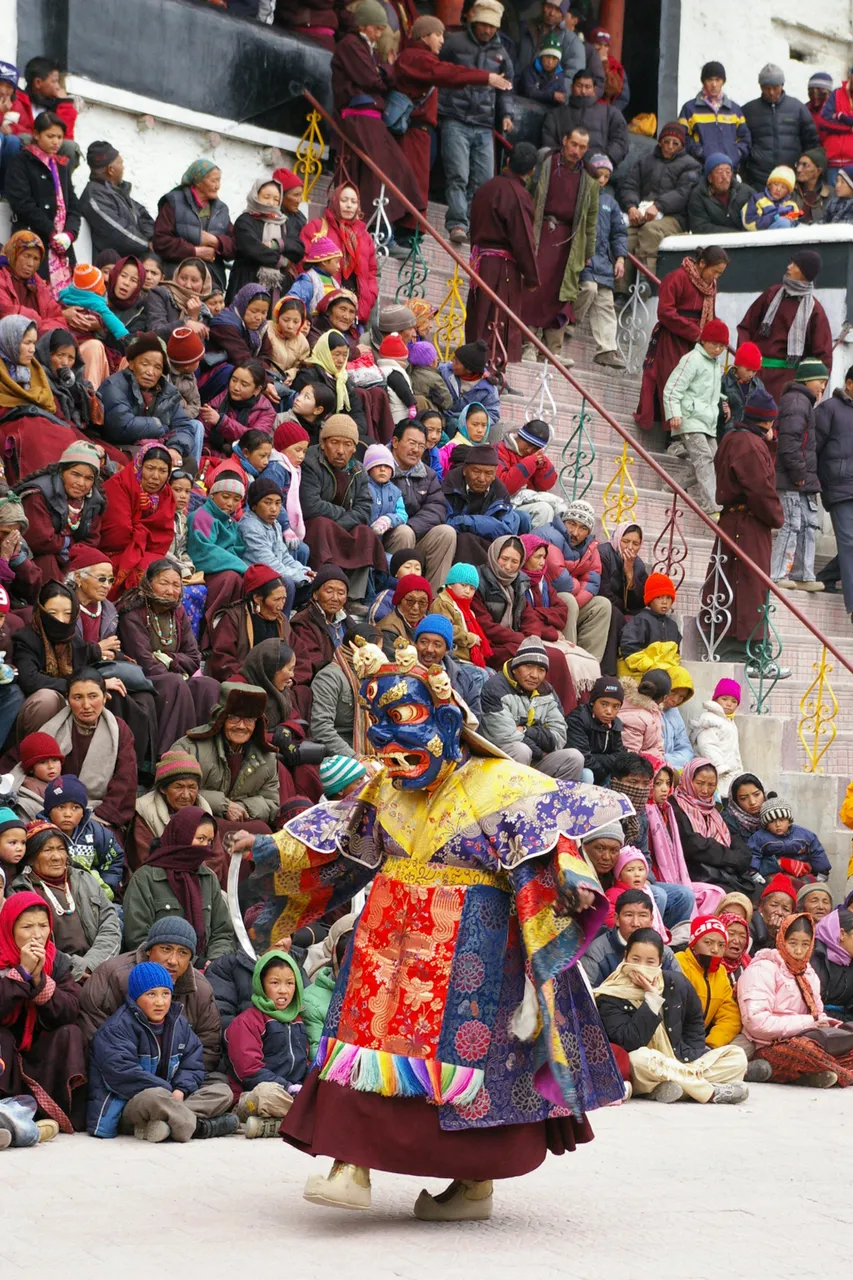 축제를 찾은 사람들_2.JPG