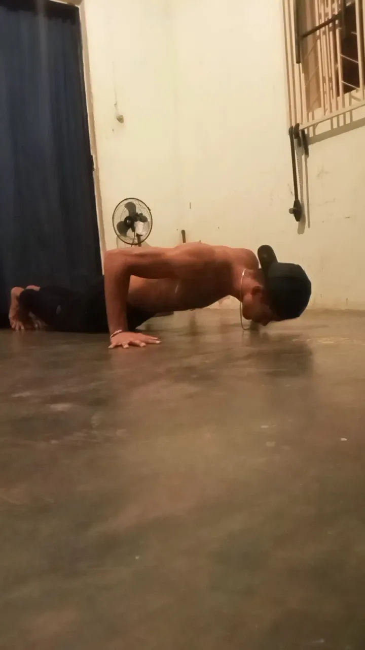 4OSG1SXkhWvkZfTU_VID_20250518_214601_exported_29525.webp
