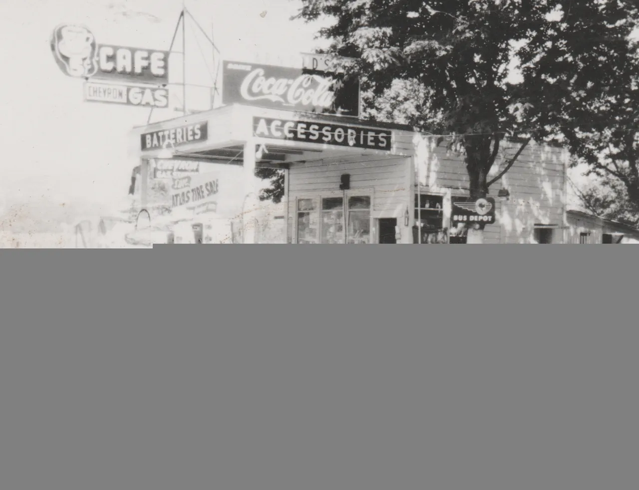 1950's maybe - Gold Hill maybe - cafe, store, gas station.jpg