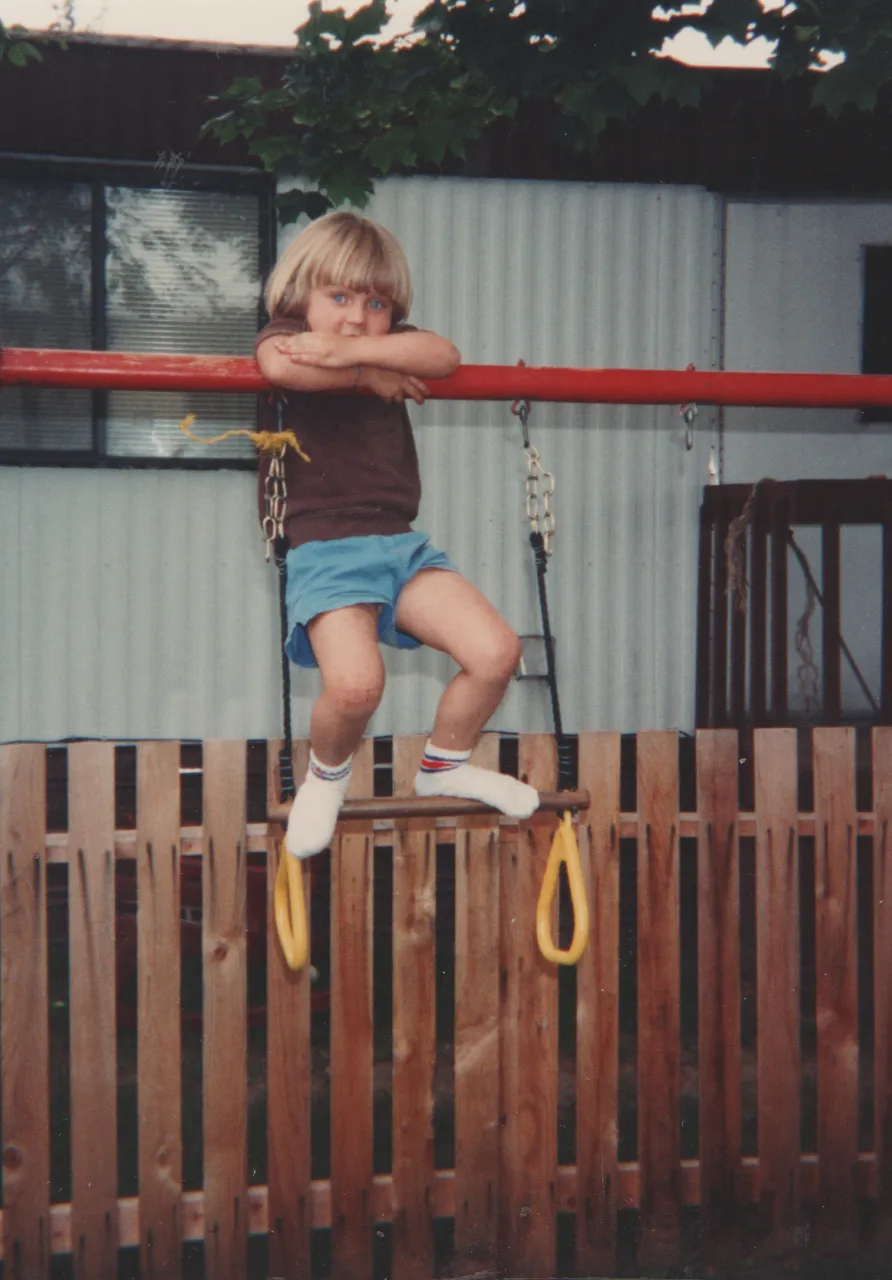 1993-07 - Crystal, Joey, Friends, Others, Pool, Swing, Trees, Summer of 1993 apx, Katie, some photos from other dates, apx date-09.png