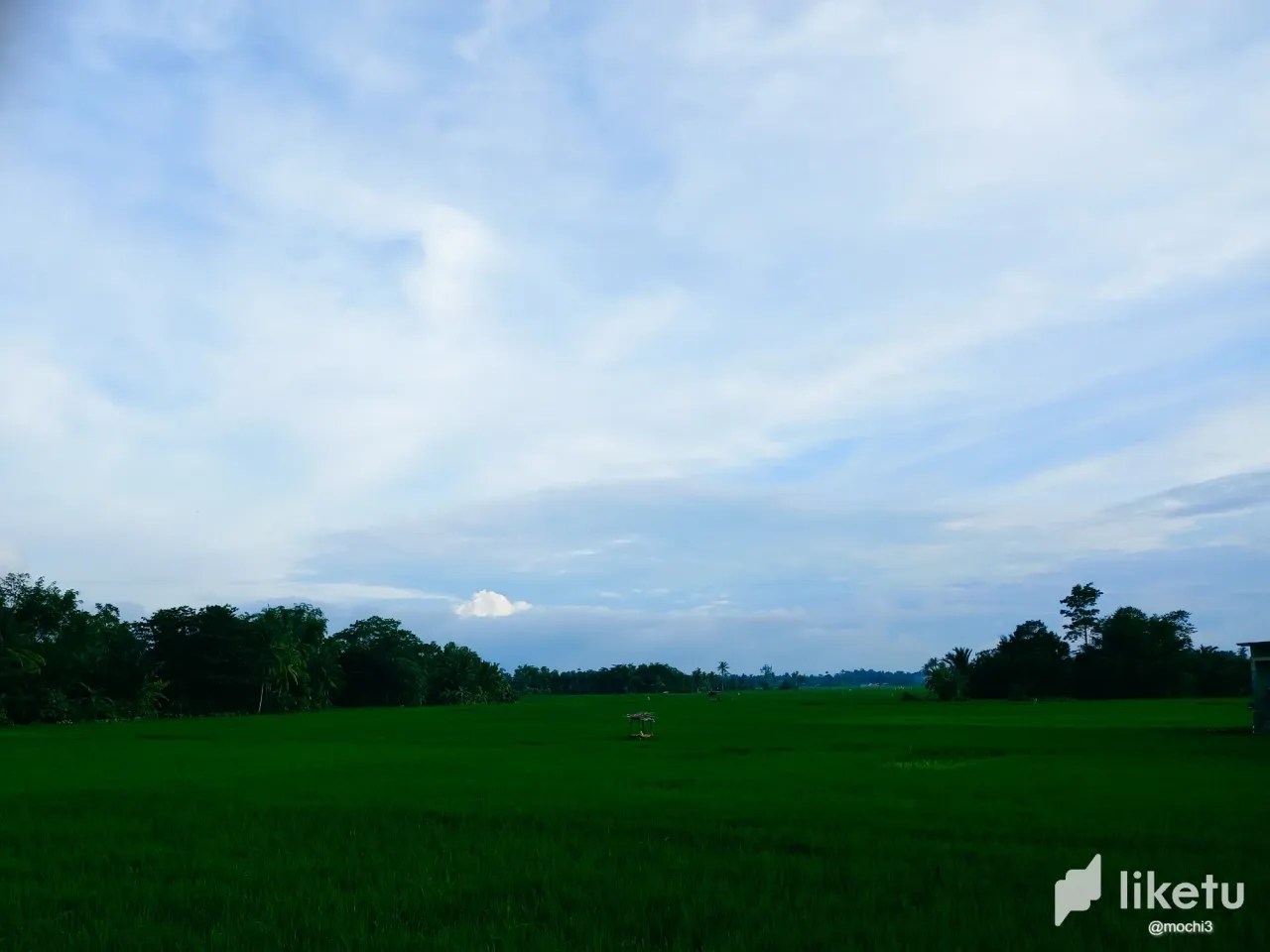 clbz51txe008s0isz59ym3enr_cloud4.webp