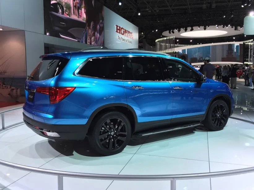 2020 Honda Pilot Exterior.jpg