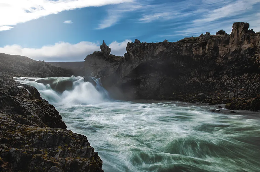 crimsonclad-soft-water-iceland4.png