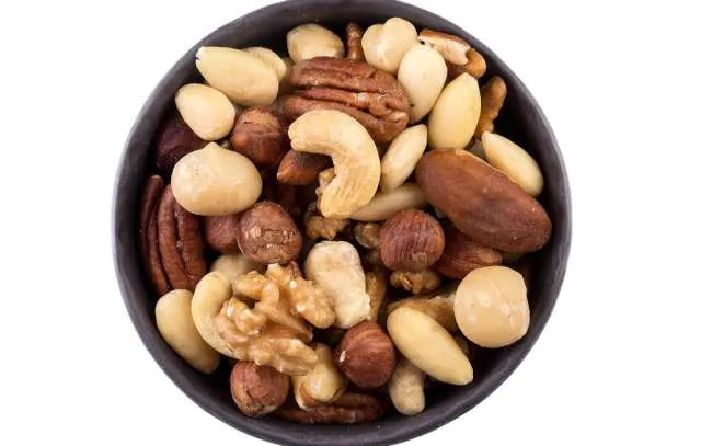 nutritionist-healthy-foods-nuts.jpg