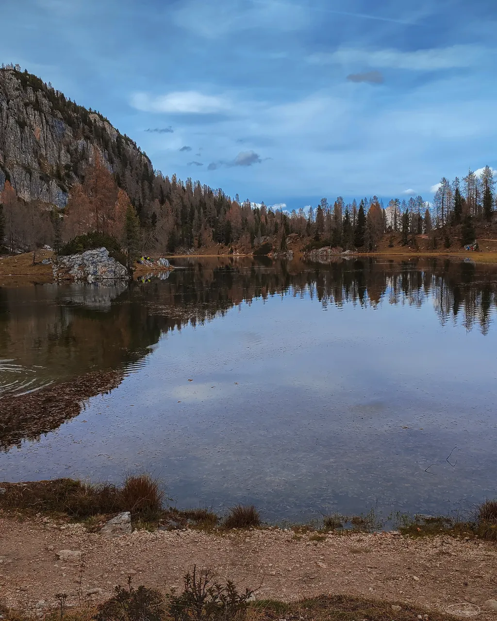 Hiking in the Dolomites: Passo di Giau to Lago Federa - Johann Piber