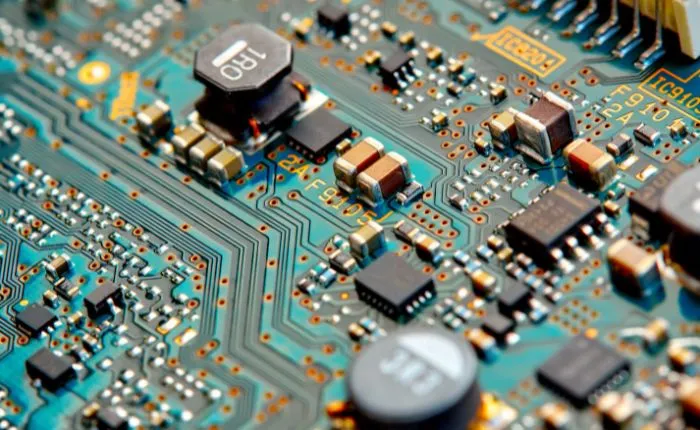 circuitos-electricos-semiconductores.jpg