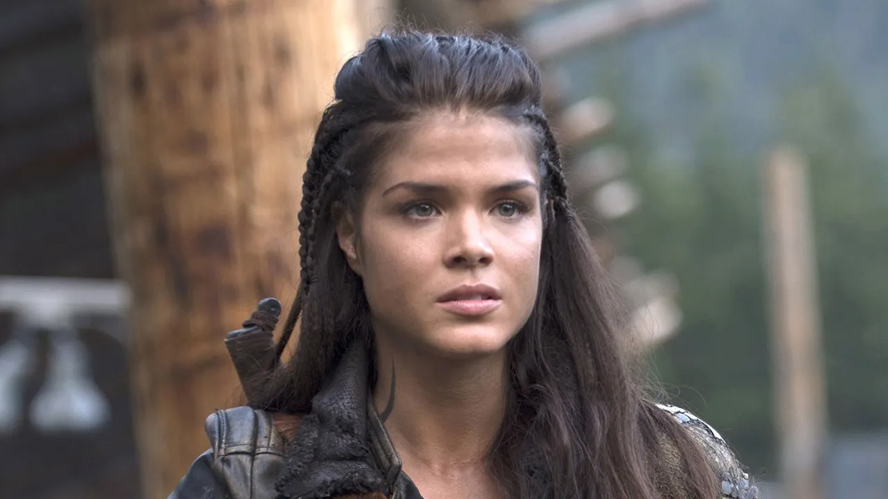 the100-octavia-1280jpg-0d7bad_1280w.jpg