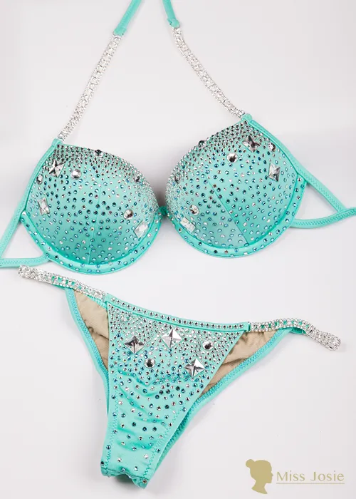 posingbikini-aqaumarin-crystal-blue.png