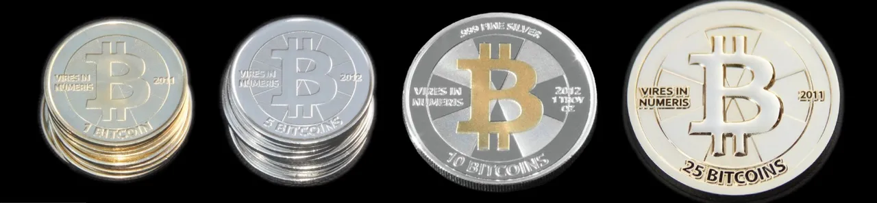 1597px-Casascius_25btc_size_compare.jpg