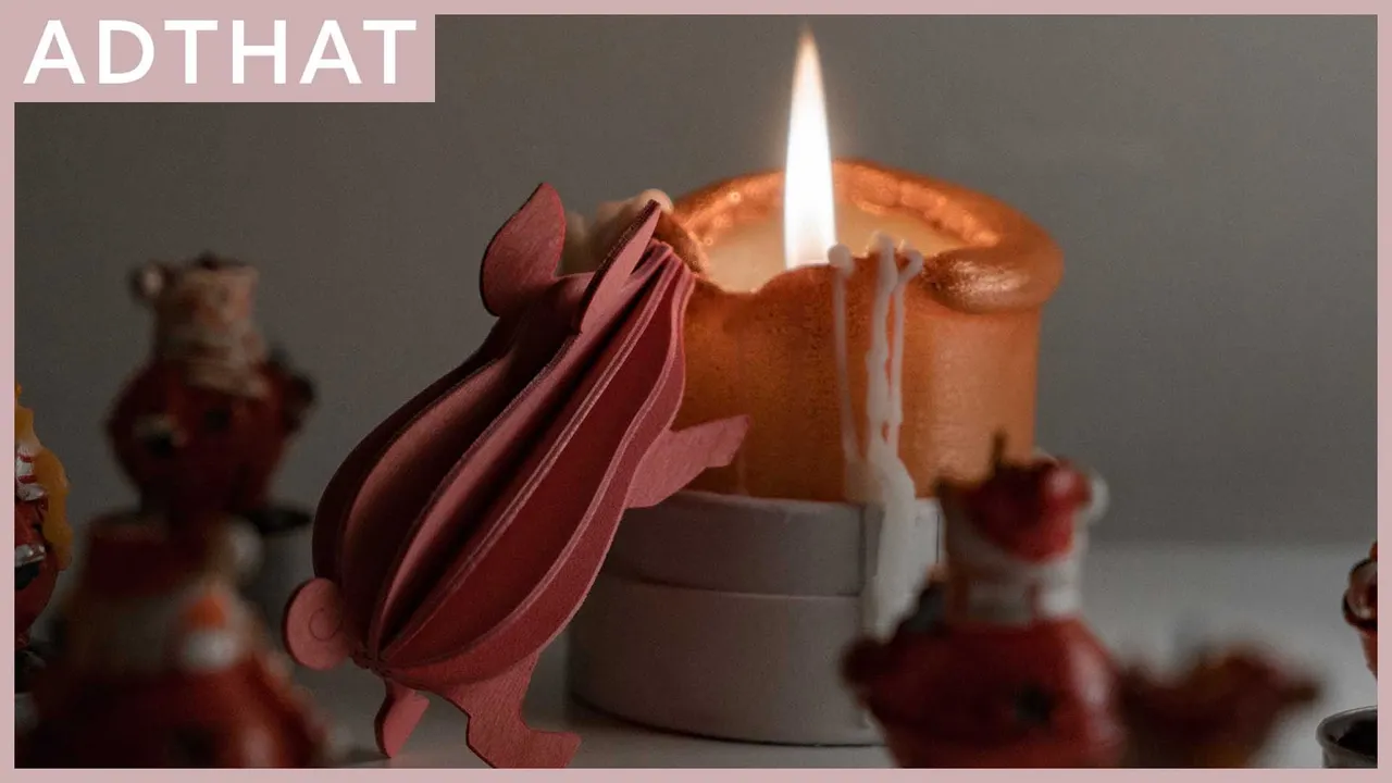AdThat - Pink pig Thumbnail.jpg