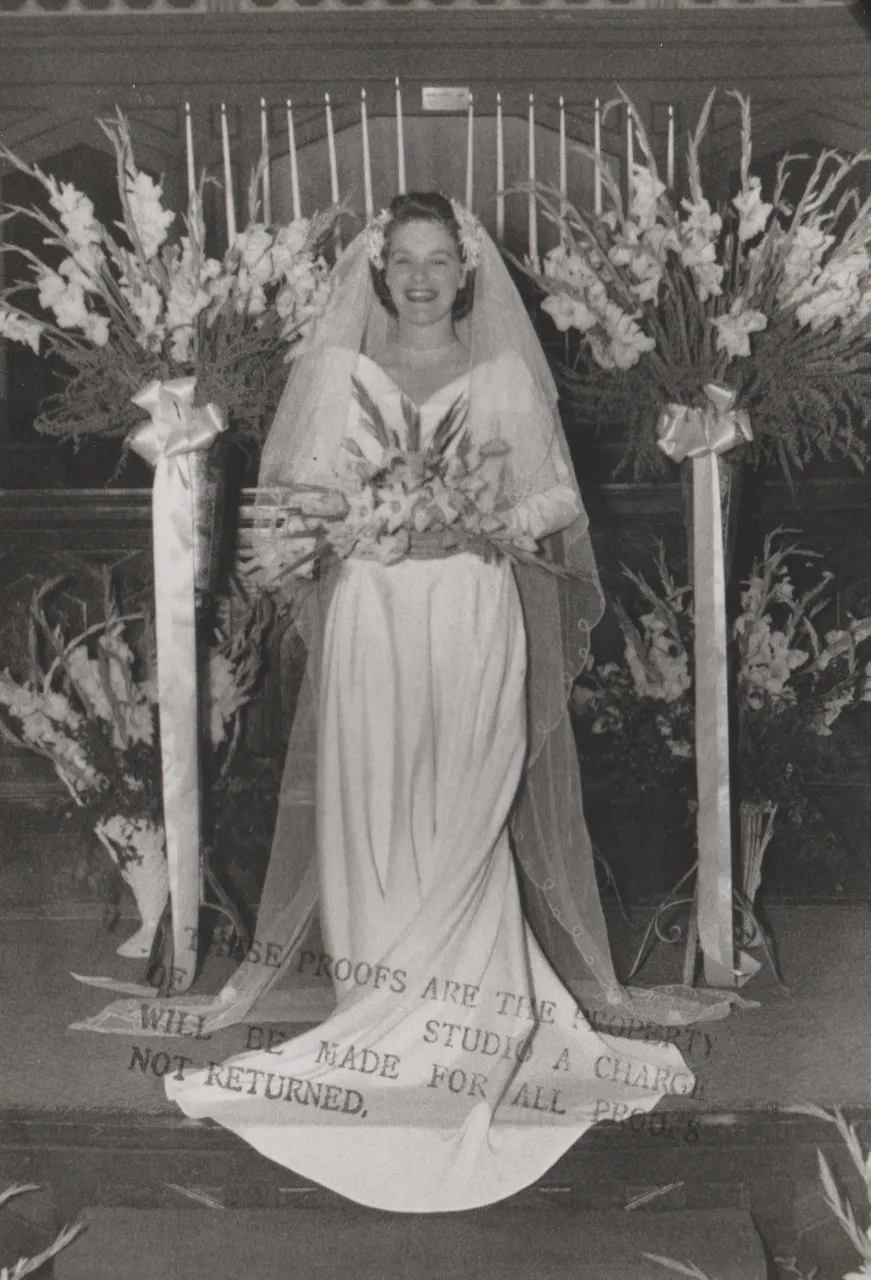 1948-09-18 - Saturday - Richard Morehead married KAPPA member Irene Dwana Pickett, group of photos-05.png