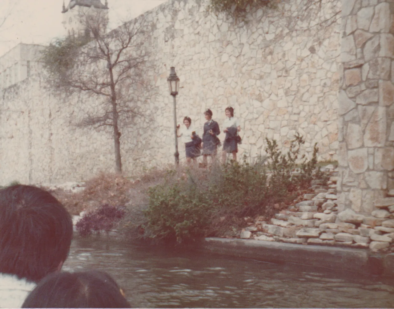 1975-03-26 - Wednesday - San Antonio, no dates on these pic-04 - Three ladies, river mote, 11pics.png