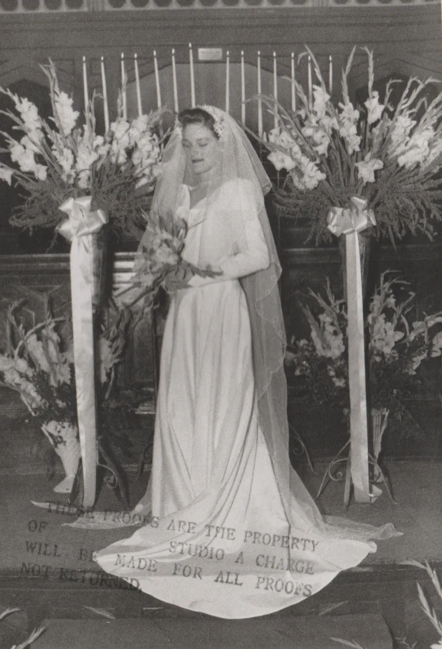 1948-09-18 - Saturday - Richard Morehead married KAPPA member Irene Dwana Pickett, group of photos-04.png