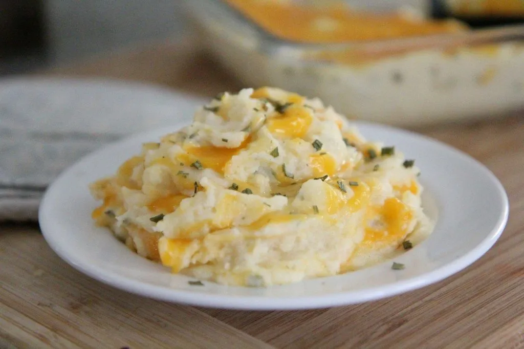 Cheddar & Chive Mashed Potatoes