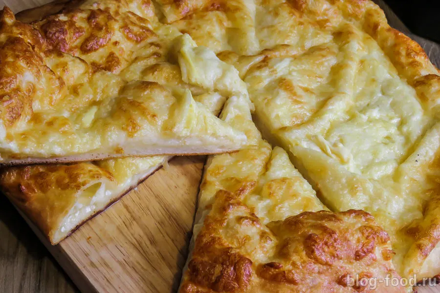 Megrelian Khachapuri