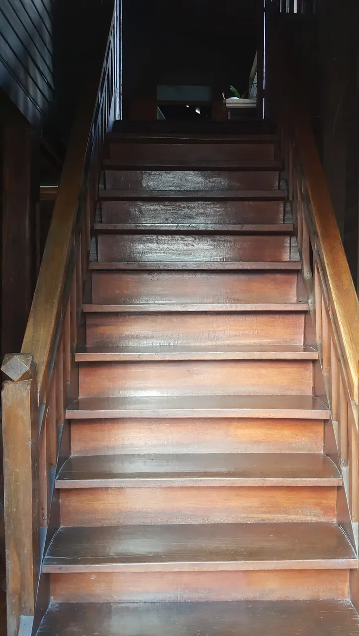 Stairs.jpg