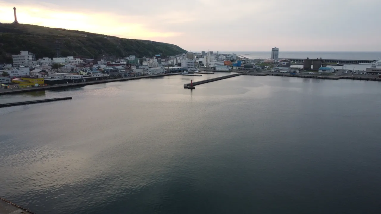 Looking from the Habour Entrance