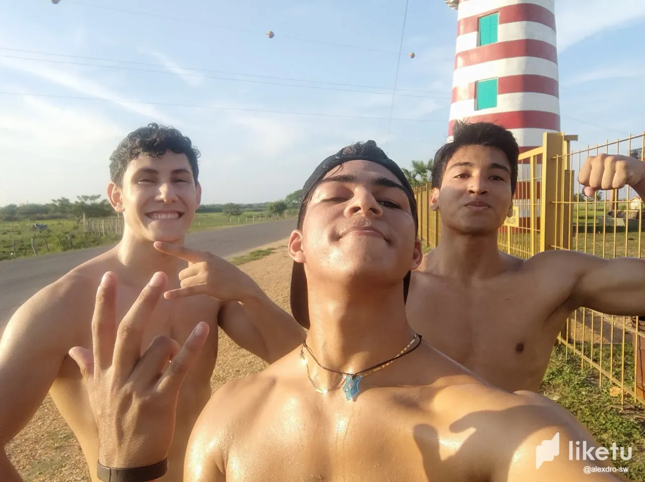 AEt8pjqIXJBED6Ut_WhatsApp_Image_2024-09-28_at_7.40.12_PM.webp
