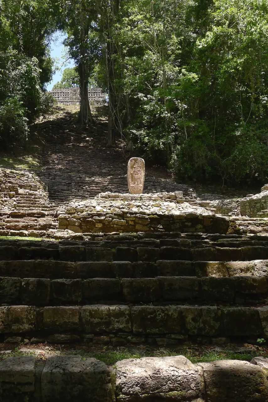 mexiko chiapas maya yaxchilan treppe edificio 33 templo mayor