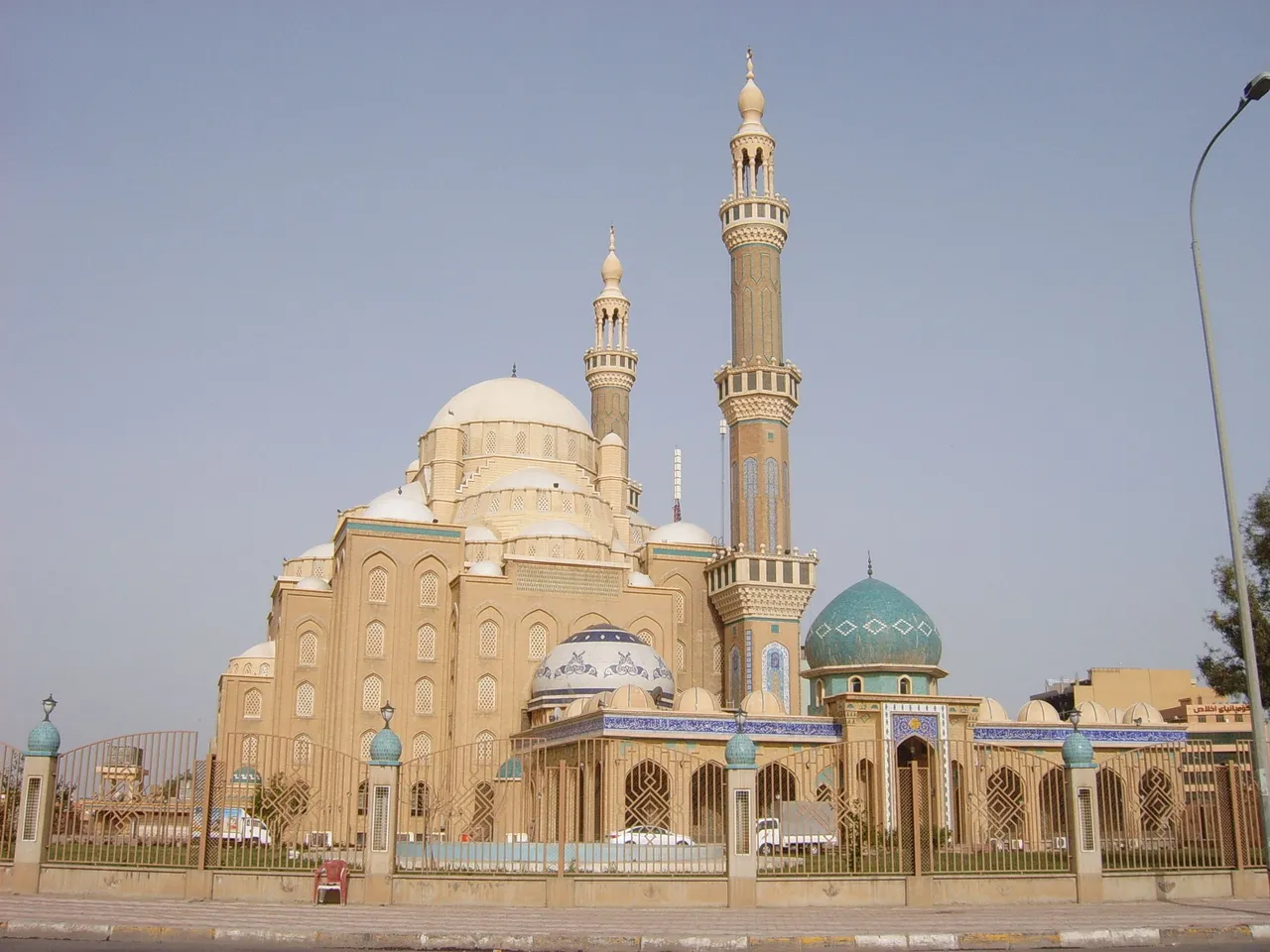 Mosque - Jalil Khayat & his Children's Mosque Erbil 0.2 201303023.JPG