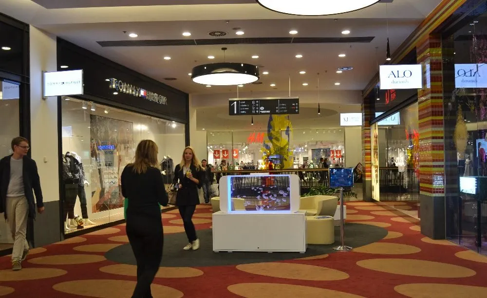 Shopping+centre+2.jpg