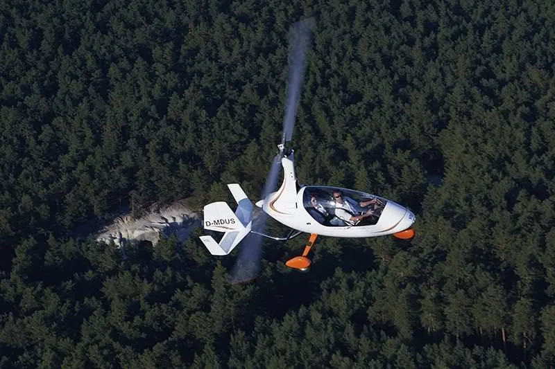 AutoGyro-Air2Air-0716-Web-109_800x533-ID17032-881a705b24c155274c5b7d78382a6191.jpg