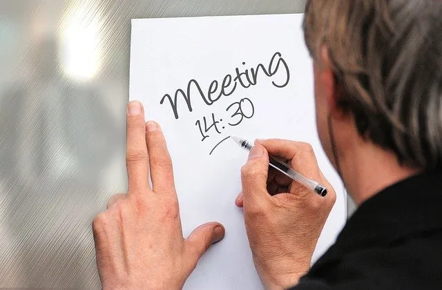 meeting552410_640.jpg