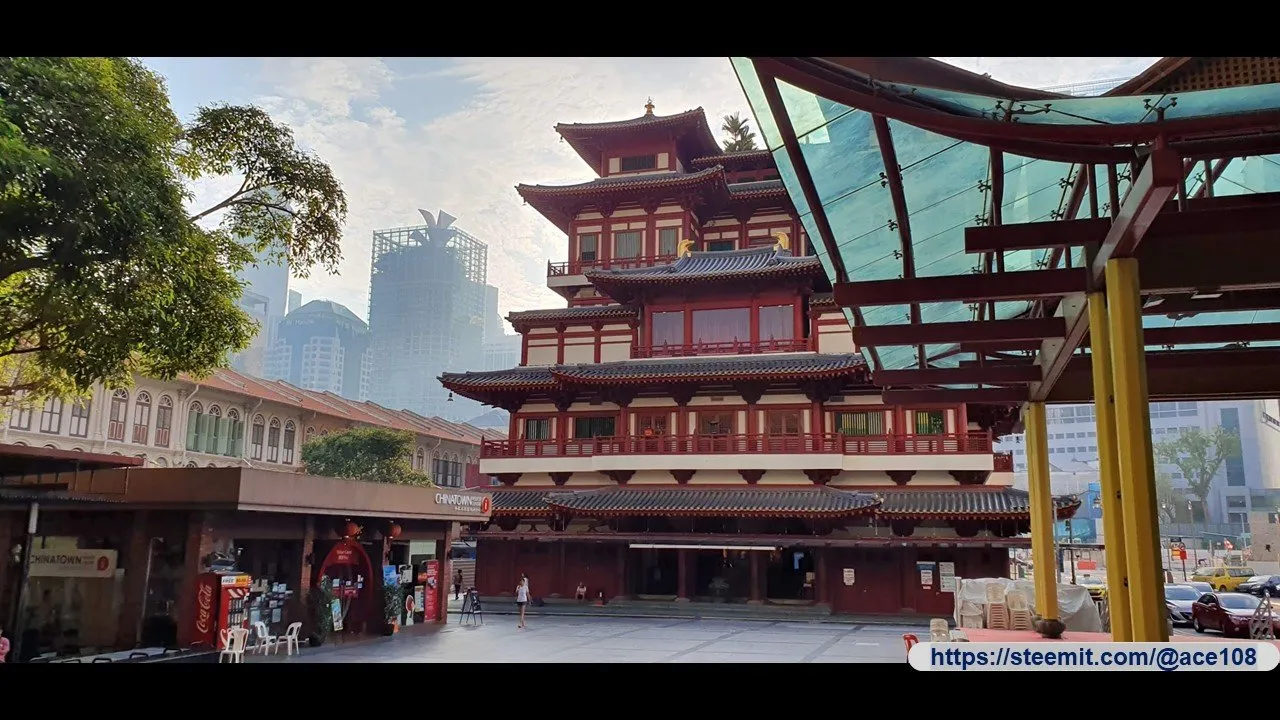 Buddha Tooth Relic Temple