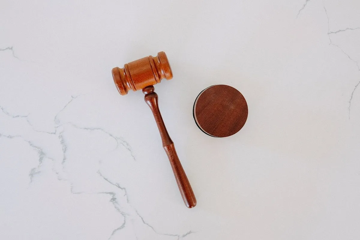 tingeyinjurylawfirm6sl88x150Xsunsplash.jpg