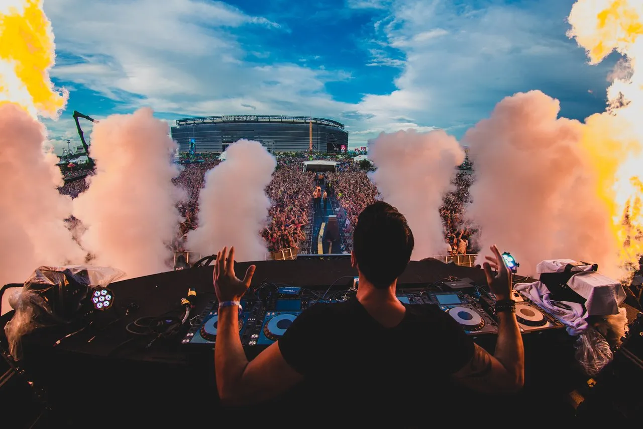 Cedric Gervais - EDC New York