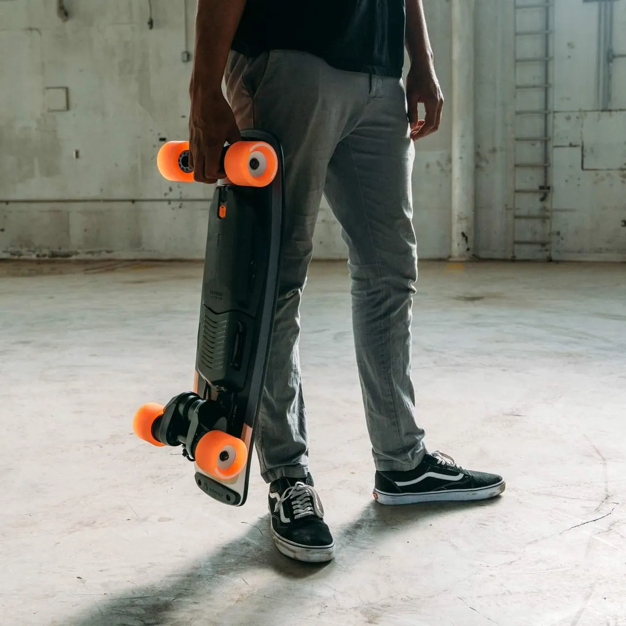 boosted-mini-s-size.jpg