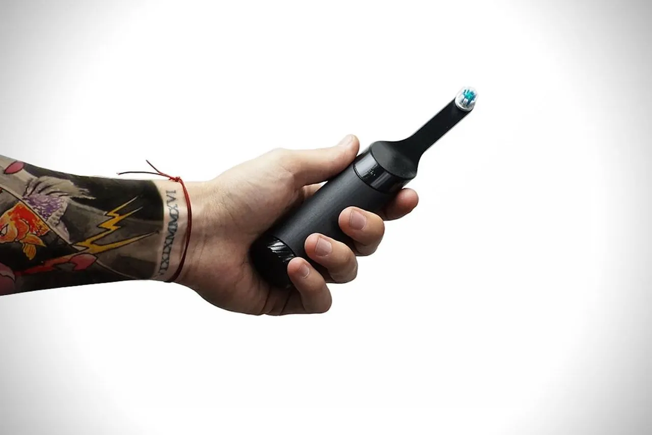 Be. battery-free electronic toothbrush_3.jpg