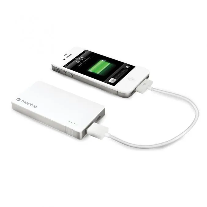 jpu-pwrstion-mini-wht_charging-iphone_676_676_80_s_c1.jpg