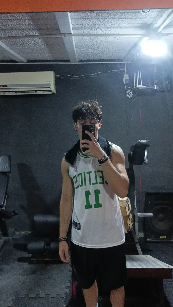 Q7g3agZM9R5whKCp_Snapchat-2080853646.jpg