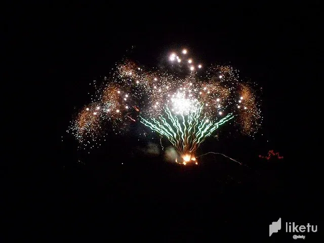 clvmxaeyl000ilnszemu9fu9f_----_2008_10.webp