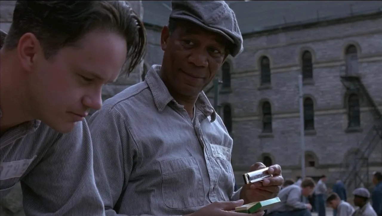 the-shawshank-redemption-desktop-wallpaper.jpg