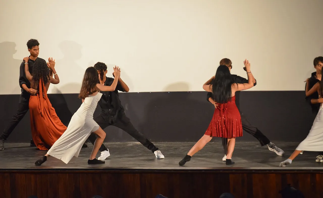 dance.jpg
