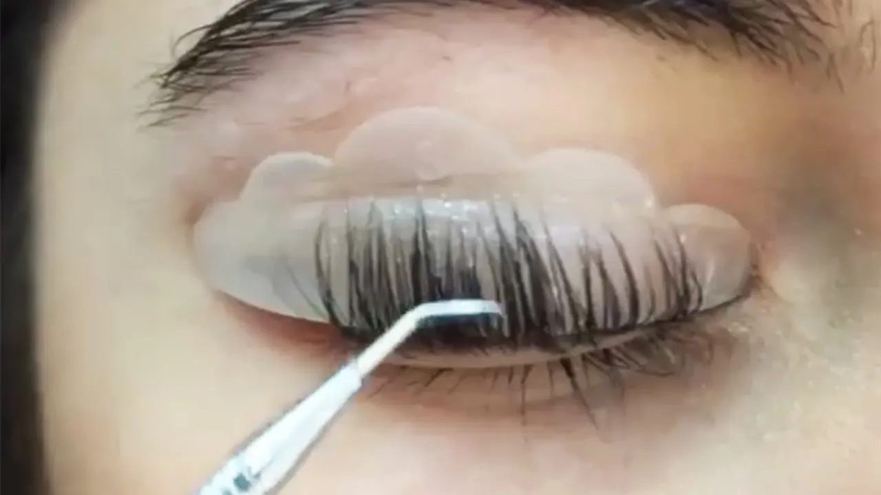 Lash-lifting.jpg