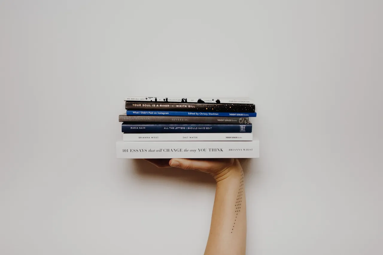thought-catalog-o0Qqw21-0NI-unsplash.jpg