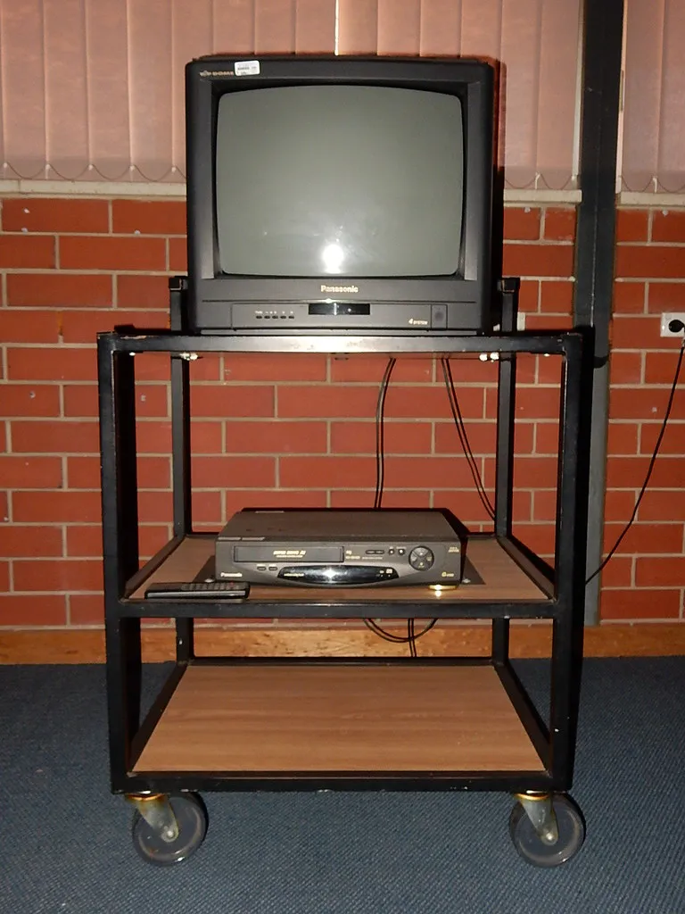 90s classroom tv.jpg