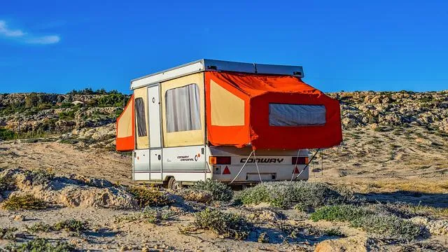 caravan-ga7752cc63_640.jpg