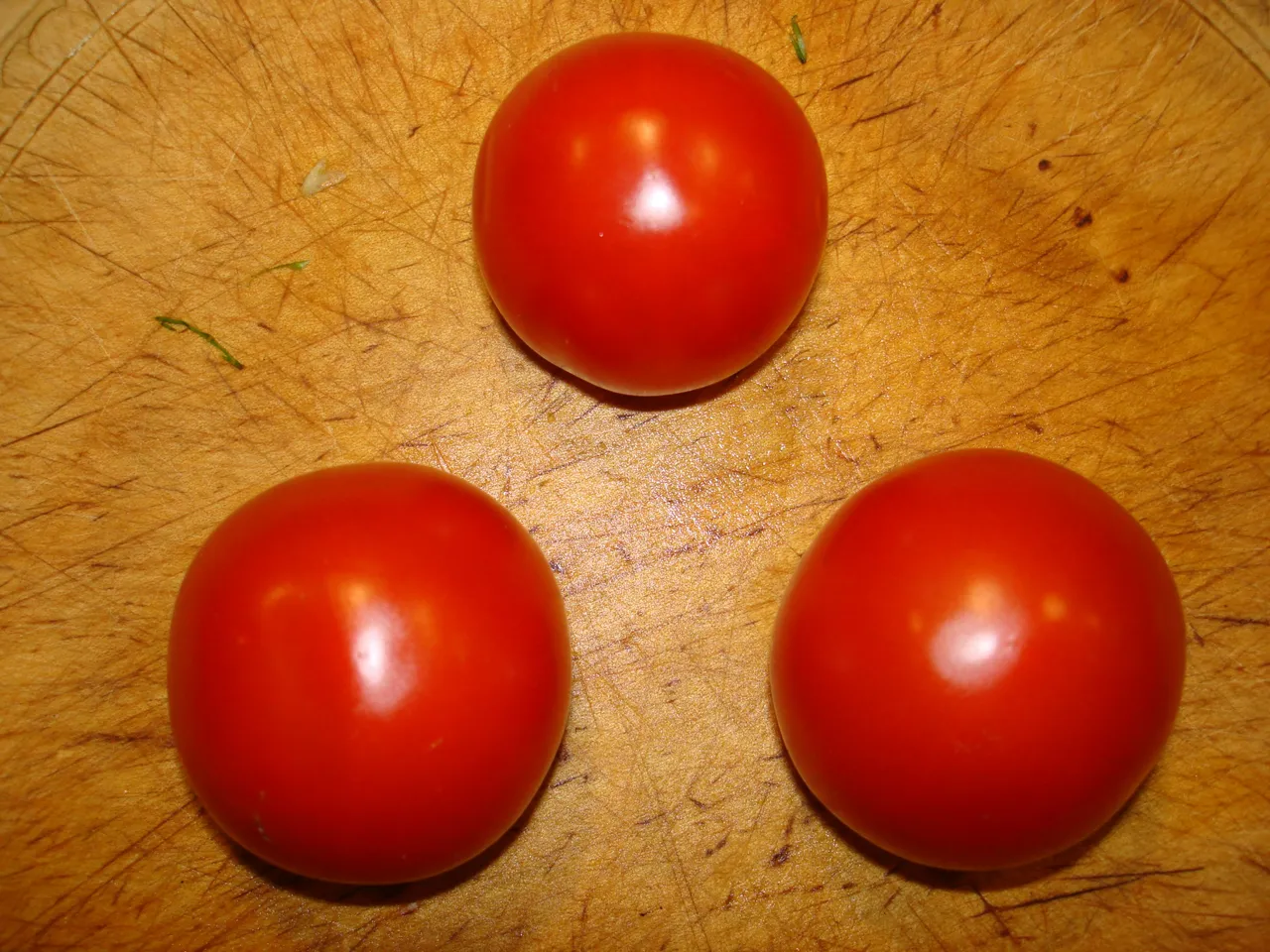 tomatoes.JPG