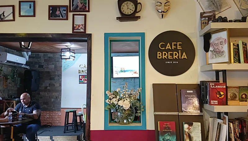 cafebreria 1.jpg