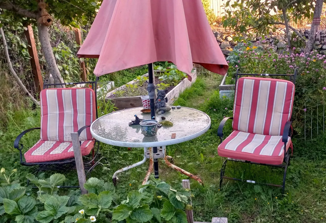 0697-Chairs.jpg