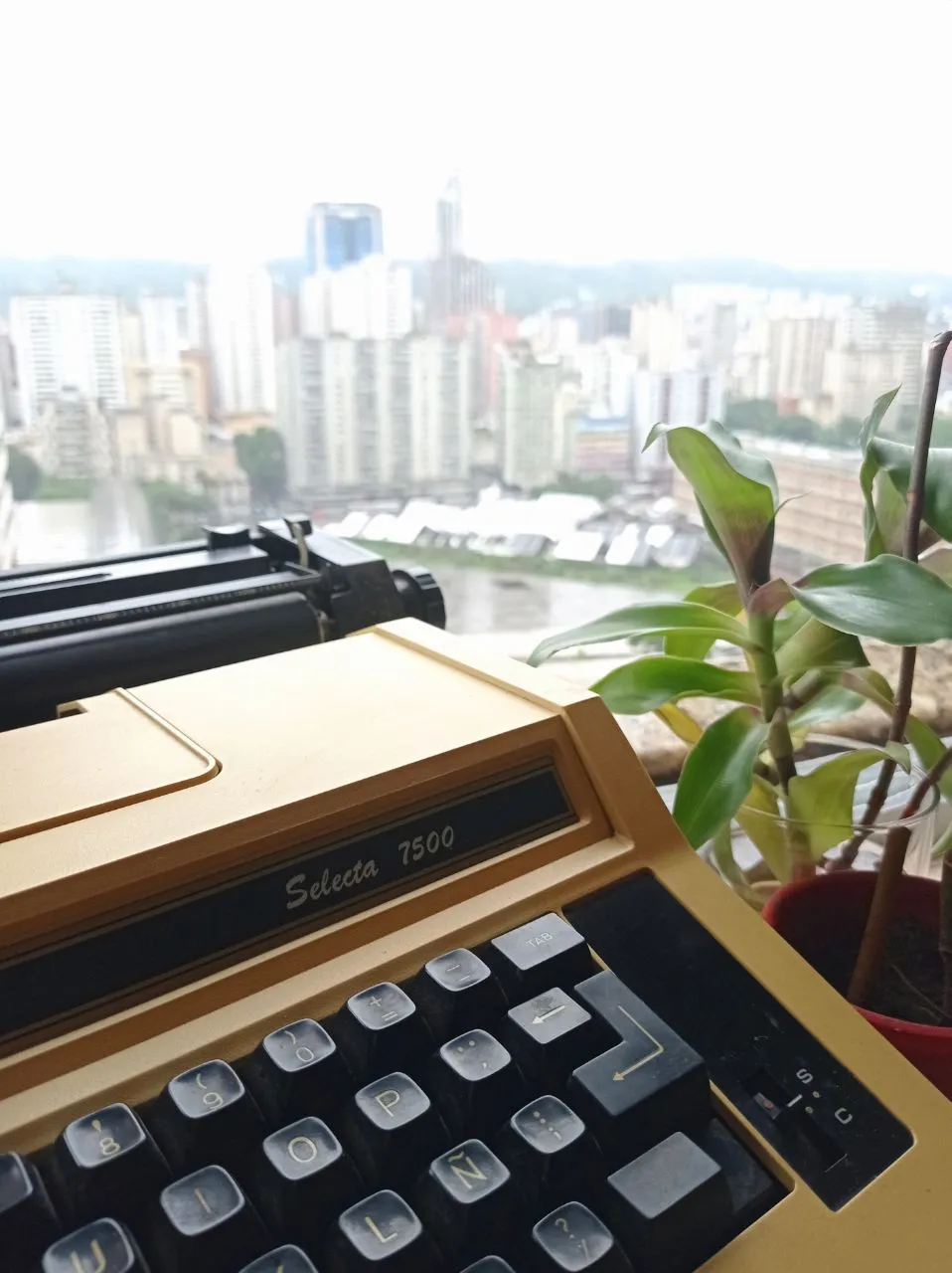 Typewriter.jpg