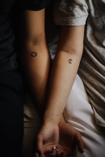 couple-2592022_640.jpg