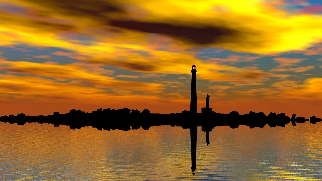 lighthouse-6993884_1920.jpg