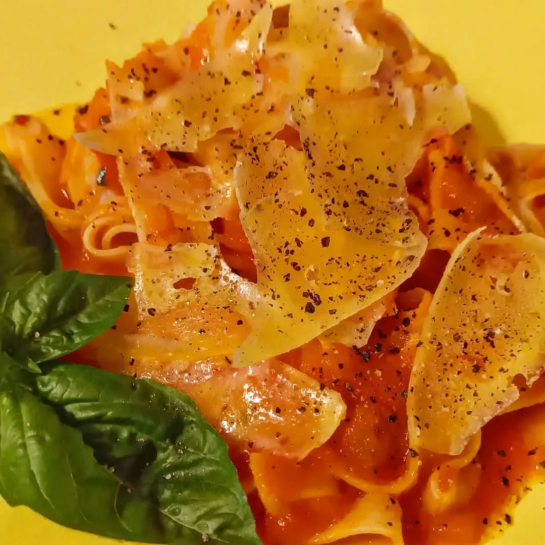 Tomato pasta